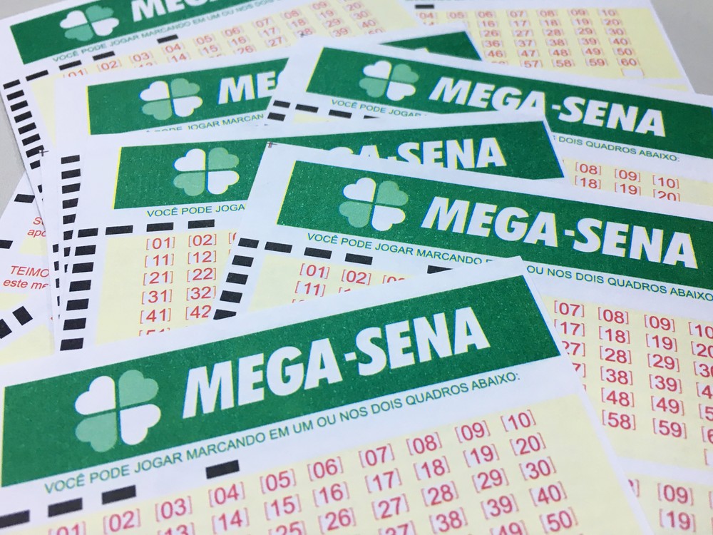 Após prêmio milionário sorteado, Mega Sena volta a acumular em R$ 6 milhões