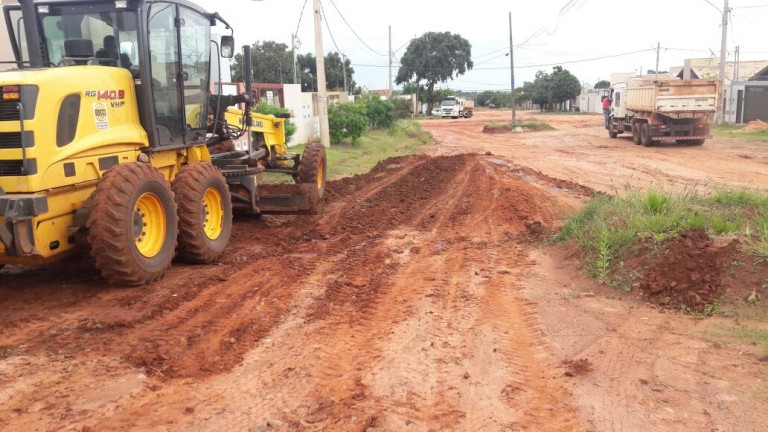 Previsão é para pavimentar, por mês,  mais de 100 quilômetros de ruas dos bairros na região do Anhanduizinho