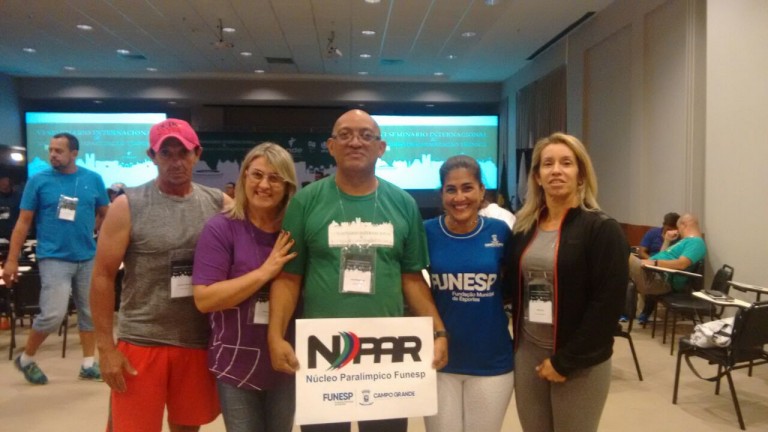 Professores participam do Seminário Internacional e Curso de Capacitação Técnica da Associação Nacional de Desporto para Deficientes (ANDE).