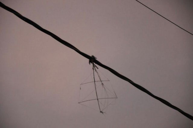 A pipa é o troféu de cobiça por parte dos pipeiros, que desrespeitam a todos e desafiam as autoridades nos fins de semana (Foto: campo Grande News)