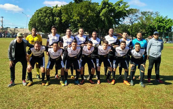 Mesmo sendo formado na sua maioria por um grupo de amigos, o time do Oreia ainda está em fase de adaptação no Campeonato da Vila Antunes