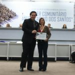 Líder do Clube de Mães do bairro Pioneiros, Vera Lúcia recebe homenagem na Câmara Municipal