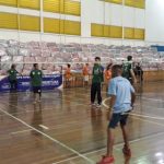 Aluna de escola do bairro Piratininga, no Anhanduizinho, é destaque no torneio de Badminton