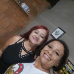 Líder comunitária, Maria Diva, além de inaugurar novo espaço da beleza, entregou ainda os presentes do Natal